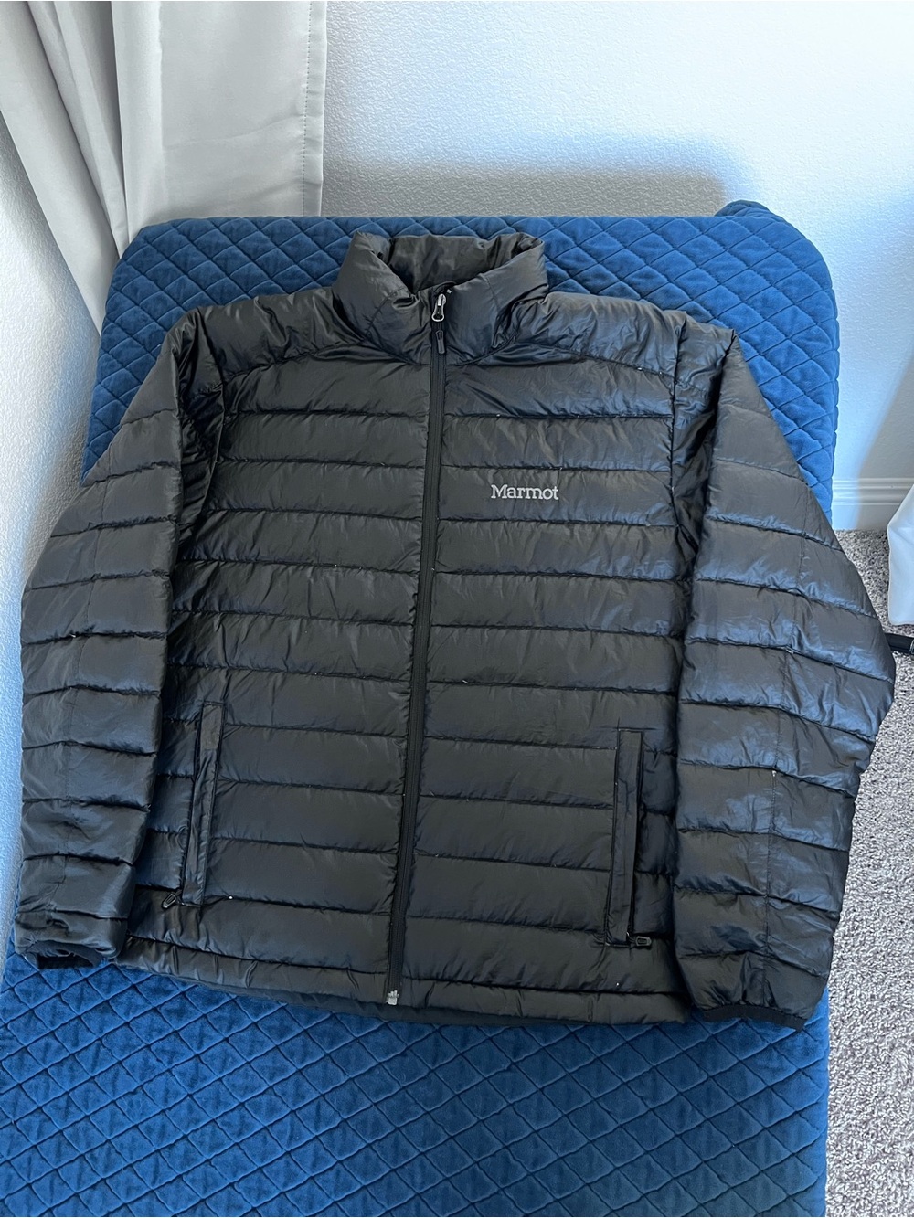 Marmot 700 Fill Men's Black Quilted Puffer Jacket w/ Zip Pockets R.D.S Certified